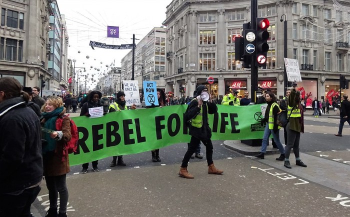 1024px-London_November_23_2018_(41)_Extinction_Rebellion_Protest_Oxford_Circus.jpg