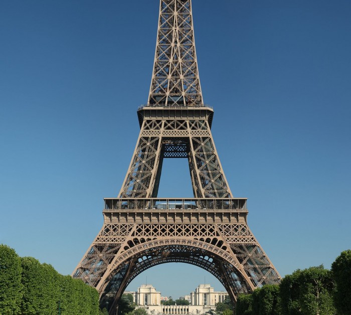 1336px-Eiffel_Tower_(72_names).jpg