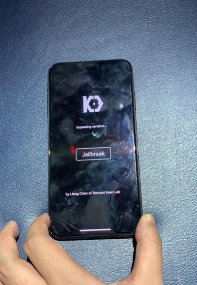 this-is-the-first-ios-12-2-jailbreak-on-an-iphone-xs-max-525897-2.jpg