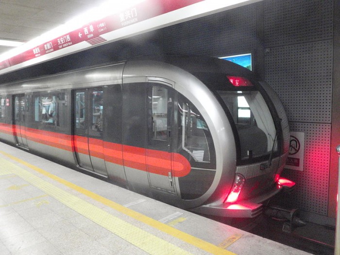 800px-Beijing_Metro_Type_SFM04.JPG