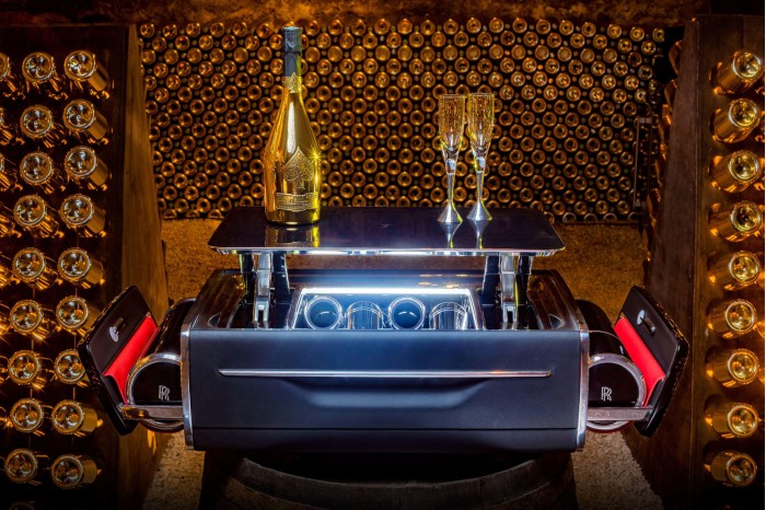 rolls-royce-champagne-chest-1.jpg