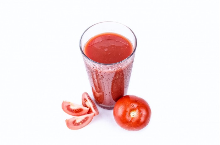 Tomato_juice_316744.jpg