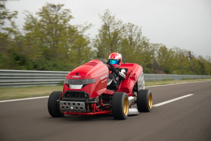 honda-mean-mower-records-3.jpg