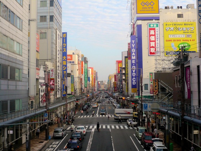 Den_den_town_electric_street_osaka_japan.jpg