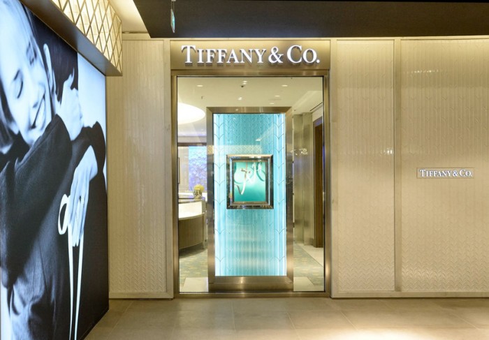 Breuninger_Stuttgart_Tiffany.jpg