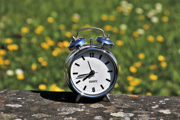 daylight-saving-time-3382879_960_720.jpg