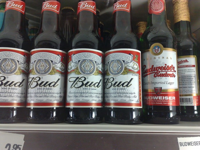 1024px-Bud_and_Budvar.jpg