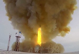 300px-Hypersonic_rocket_complex_Avangard.jpg