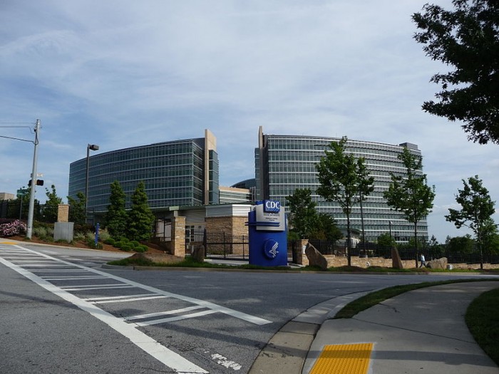 800px-Centers_for_Disease_Control_and_Prevention_-_Main_entrance.jpg