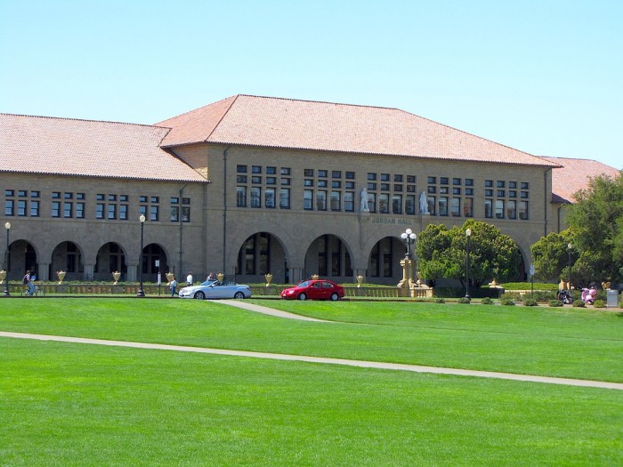 stanford-university-2599981_960_720.jpg