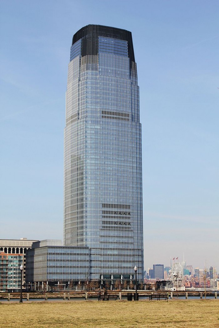 800px-Goldman_Sachs_Tower_(2011-04-09).jpg