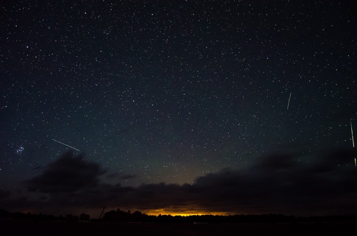 Tähesadu_2016_-_Meteor_shower_2016.jpg