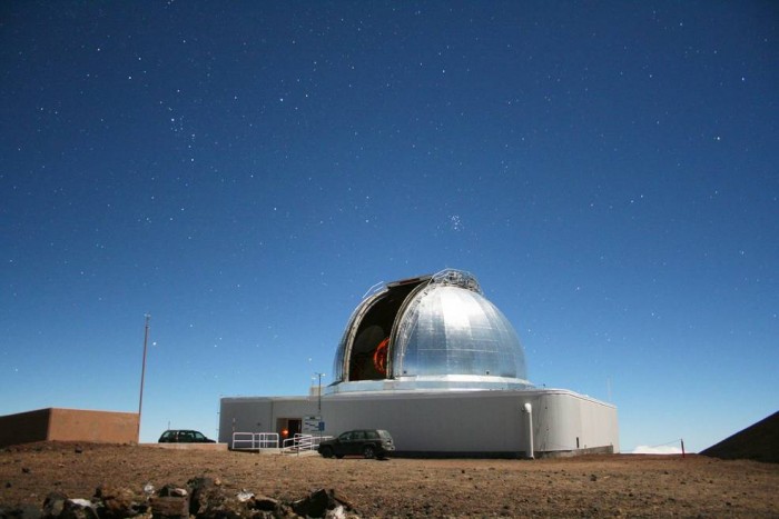 11月30日,当2020 so靠近地球时,虚拟望远镜项目对其进行了直播
