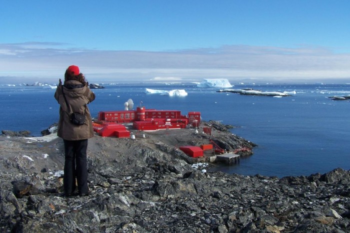 Bernardo_O'Higgins_Station_100_9866.jpg