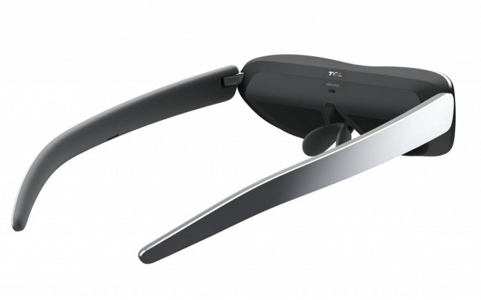 TCL-Wearable-display-02-1536x959.jpg