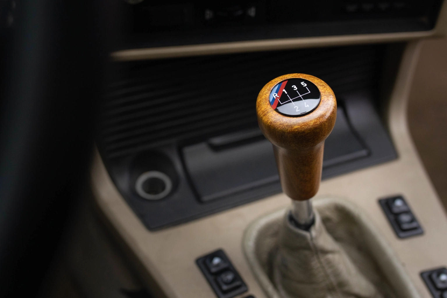 Forust_Auto-ShiftKnob.webp