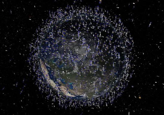 地球周边密布着人造地球卫星。|来自网络