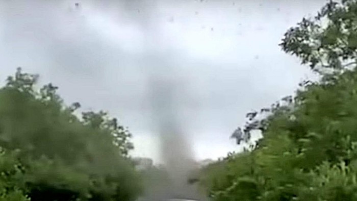 tornado-mosquito-terrorizes-russia-village-1280x720.jpg