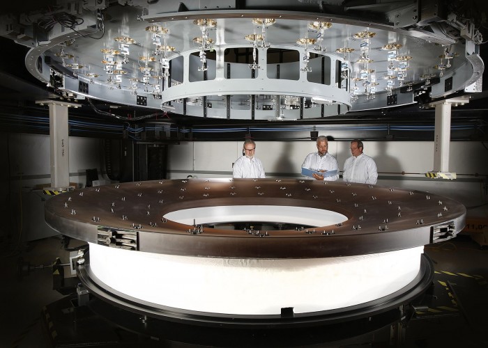 1600px-LSST_Telescope_3.5-meter_diameter_M2_Cell_Assembly_sitting_Prior_to_Integration.jpg