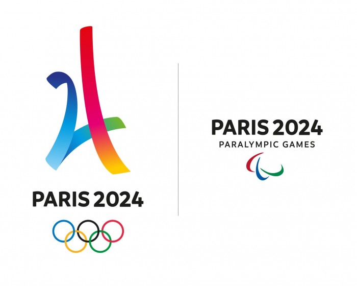 法国总统马克龙2024年巴黎奥运会开幕式将在塞纳河举行