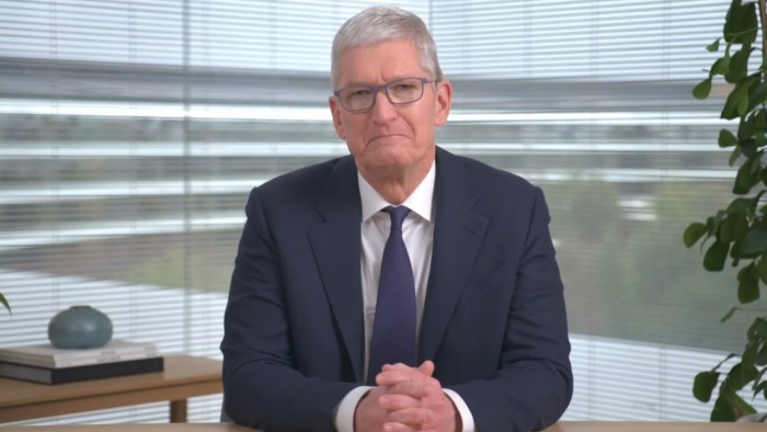 44031-85622-Tim-Cook-xl.jpg