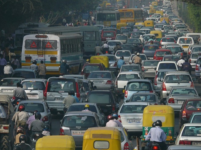 800px-Trafficjamdelhi.jpg