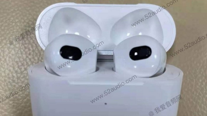 43286-84056-210721-AirPods3-xl.jpg