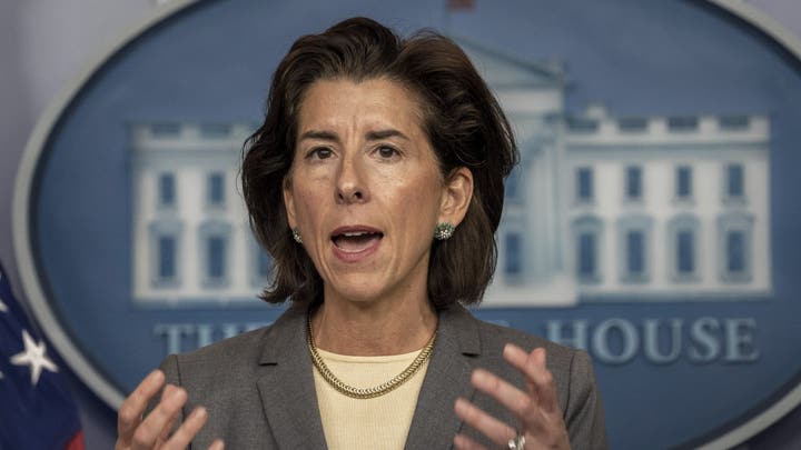 美国商务部长吉娜·雷蒙多(gina raimondo)