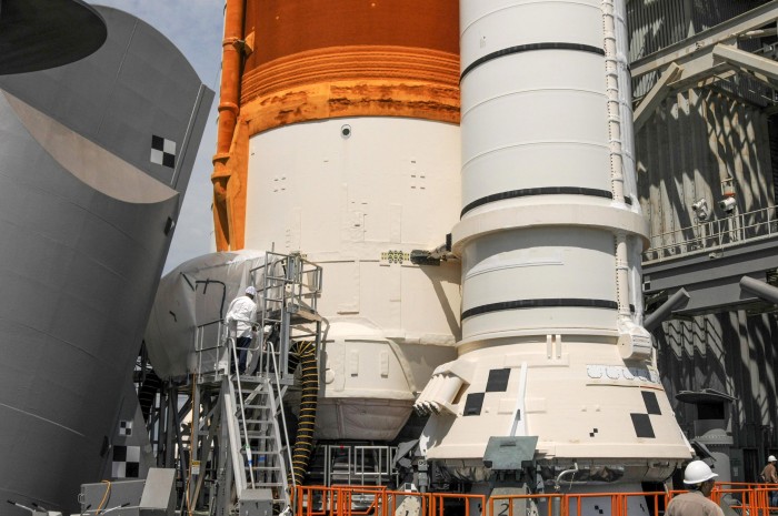 NASA-Space-Launch-System-SLS-Rocket-Seen-at-Launch-Pad-39B-scaled.jpg