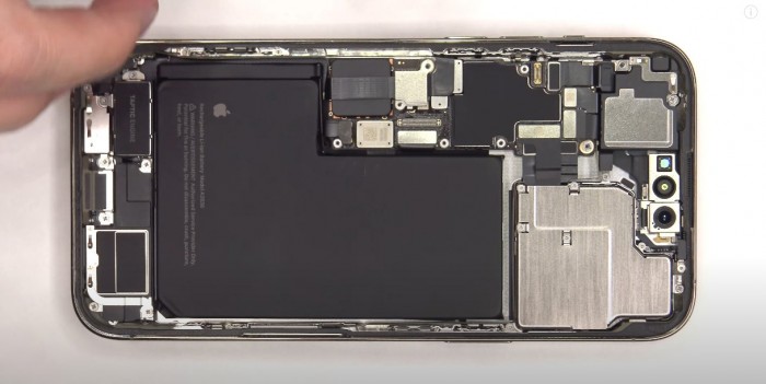 iPhone-14-Pro-Max-teardown-1.jpg