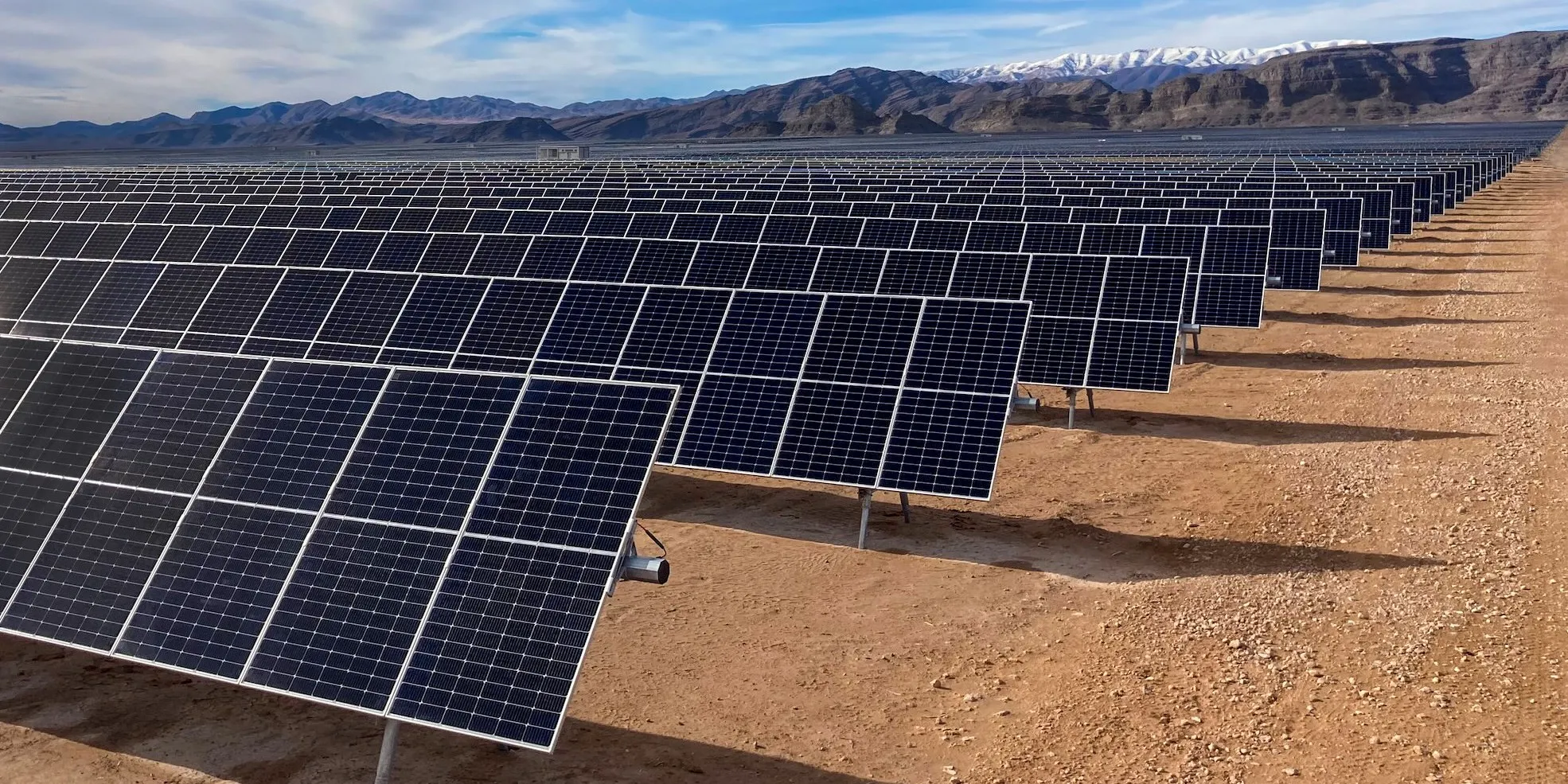 Ojjo-Earth-Truss-Technology-on-284-MW-Project-in-Nevada.webp