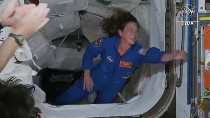 NASA-Astronaut-Nicole-Mann-Enters-Space-Station.jpg