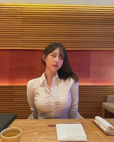 极品身材！这腰臀比，谁看了不迷糊啊 - 图片 2