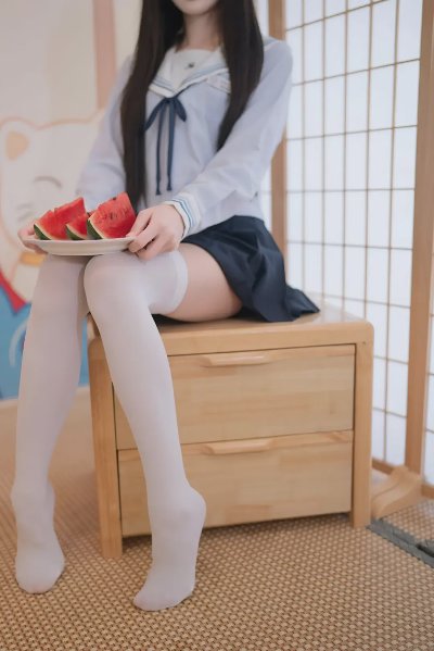 白丝美腿日系私房写真 - 图片 5