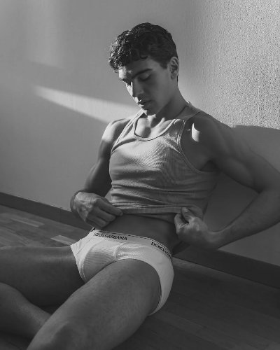 男模写真 - 图片 1