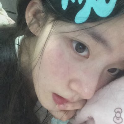 𝘄𝗲𝗰𝗵𝗮𝘁女头｜素颜感 - 图片 1