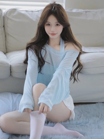 浅蓝透纱+白袜！温暖治愈系，慵懒松弛感少女写真，灵动甜美 - 图片 1
