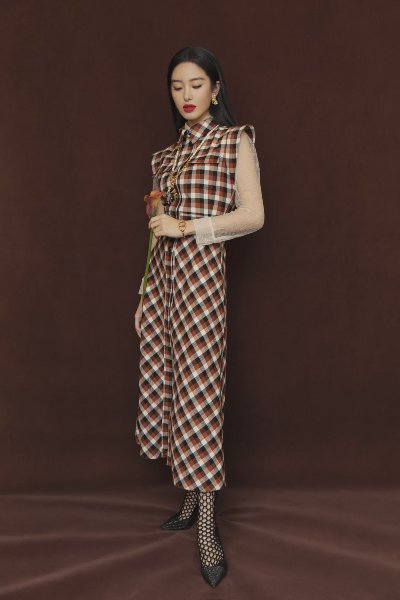 杨采钰写真壁纸 - 图片 4