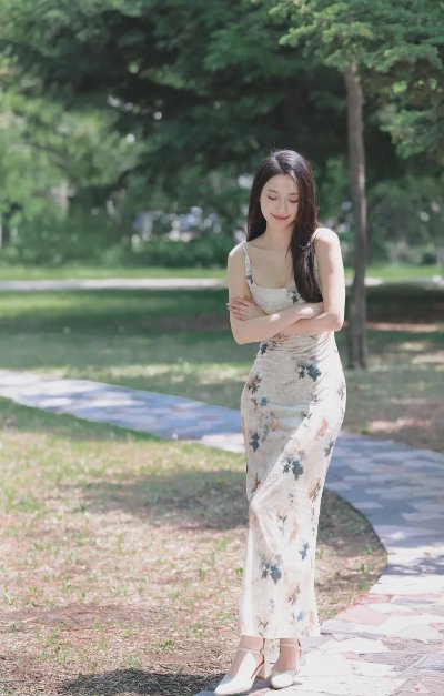新中式裙子拍照，几个动作，优雅气质身材好、又大方又漂亮 - 图片 4