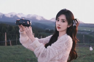 孟子义写真壁纸 - 图片 2