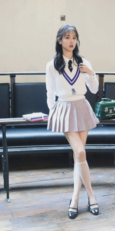 𝙒𝙚𝘾𝙝𝙖𝙩 |女明星壁纸-陈都灵 - 图片 2