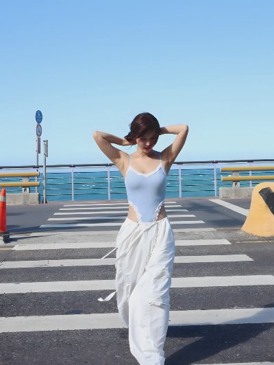 气质温婉的知性美女！ - 图片 2