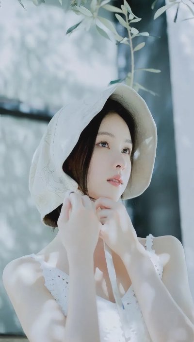 明星壁纸｜#陈都灵 每个人都很特别 - 图片 5