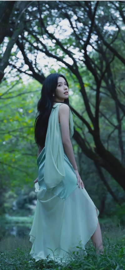 明星壁纸｜#陈都灵 每个人都很特别 - 图片 2
