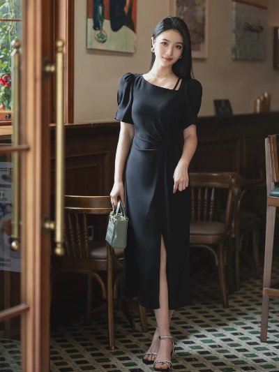 穿裙子拍照，这些动作姿势，漂亮气质又精致，高级复古显身材，轻松拿捏名媛风 - 图片 5