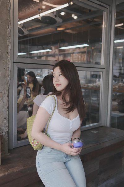 肉肉女生拍照，9个动作，大方漂亮，好看又出片、显瘦显身材 - 图片 4