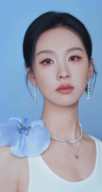 壁纸｜陈都灵 - 蓝花 - 图片 1