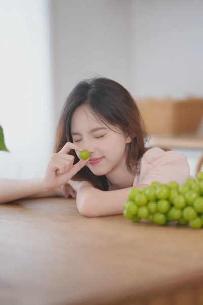 男生必看！把女友拍出「初恋感」的9个居家姿势，甜度100% - 图片 2