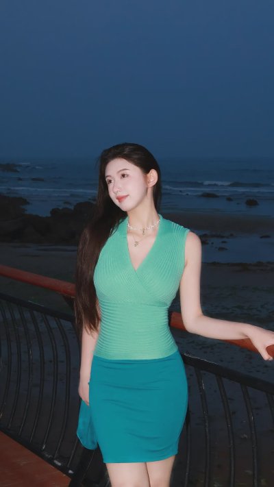 海边拍照，几个动作，自然温柔又出片，拍出好看氛围感 - 图片 2