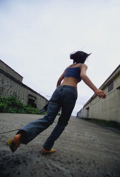 写真集 | 堀北真希 -UNDERAGE! 写真集 - 图片 2